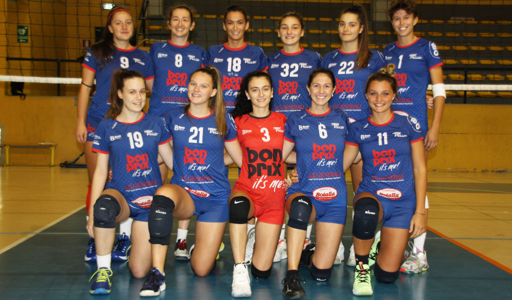 Scopri di più sull'articolo Buona la prima per bonprix TeamVolley contro Cus Collegno: davanti al pubblico di casa finisce 3-0 per le biancoblù