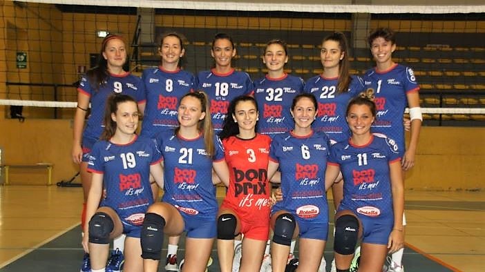 Al momento stai visualizzando Dopo la festa per la B2 al TeamVolley è l’ora dei saluti: Gaito e Daffara smettono, Biassoli e Loro Piana all’Università