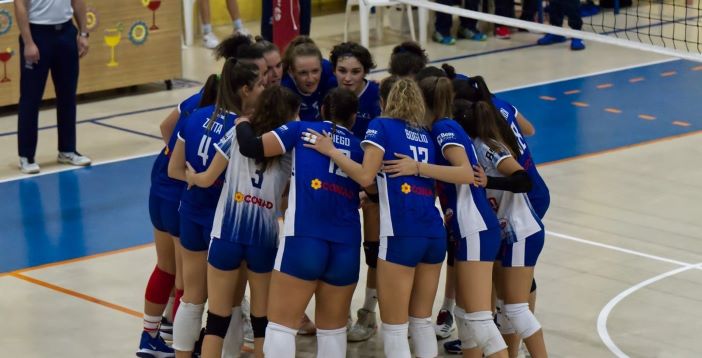 Al momento stai visualizzando Il bonprix TeamVolley rientra da Torino a mani vuote contro la seconda in classifica