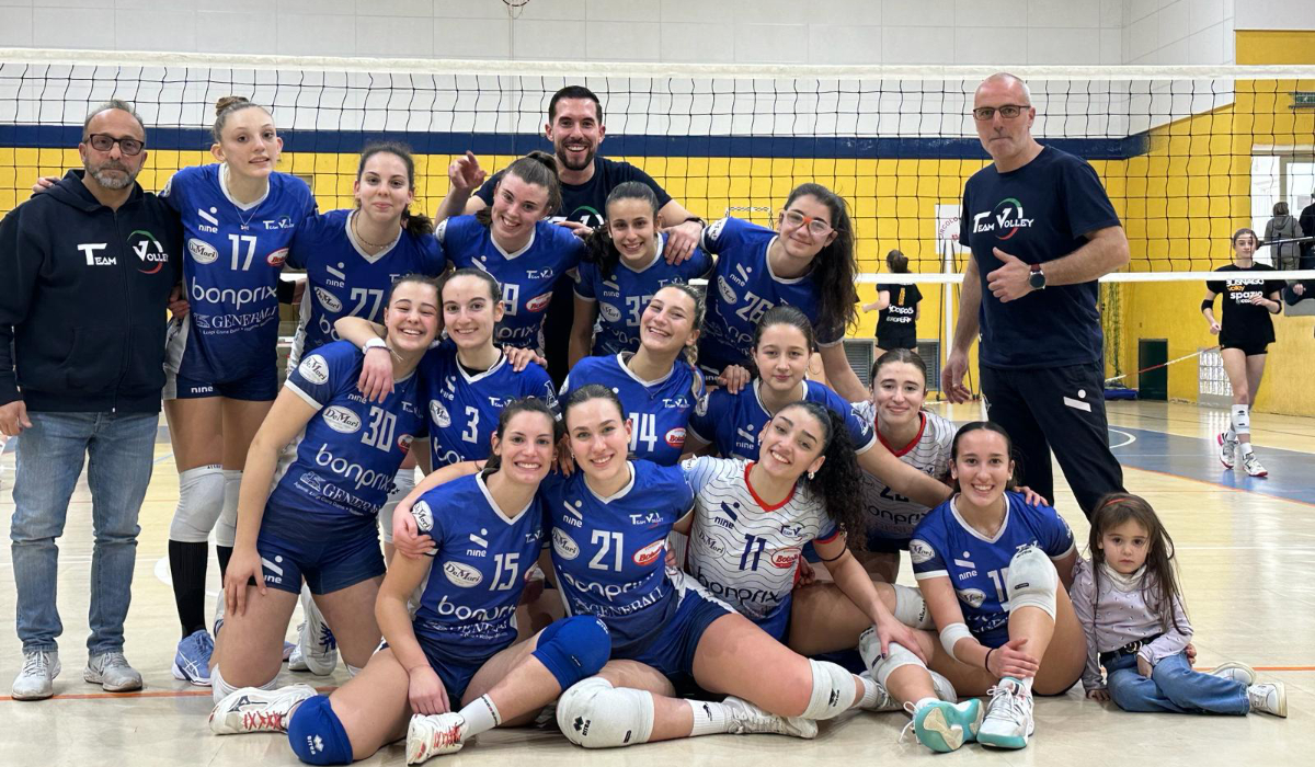 Scopri di più sull'articolo Teamvolley: Gran vittoria per la serie D, Under 18 ai quarti di finale