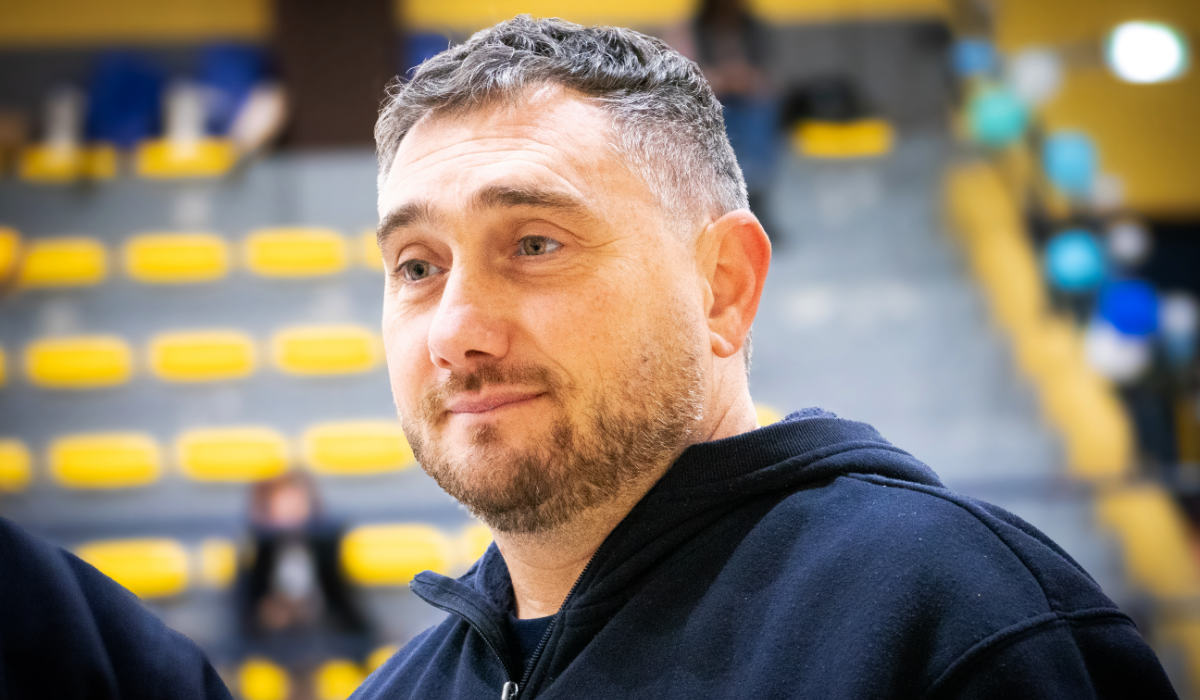 Al momento stai visualizzando Il Teamvolley saluta coach Alessio Bellagotti